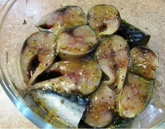 Рецепт скумбрии в пряном маринаде кусочками. Рецепт скумбрии в пряном маринаде кусочками. Скумбрия пряного посола в банке. Рецепт скумбрии в пряном маринаде кусочками. Рецепт скумбрии в пряном маринаде кусочками.