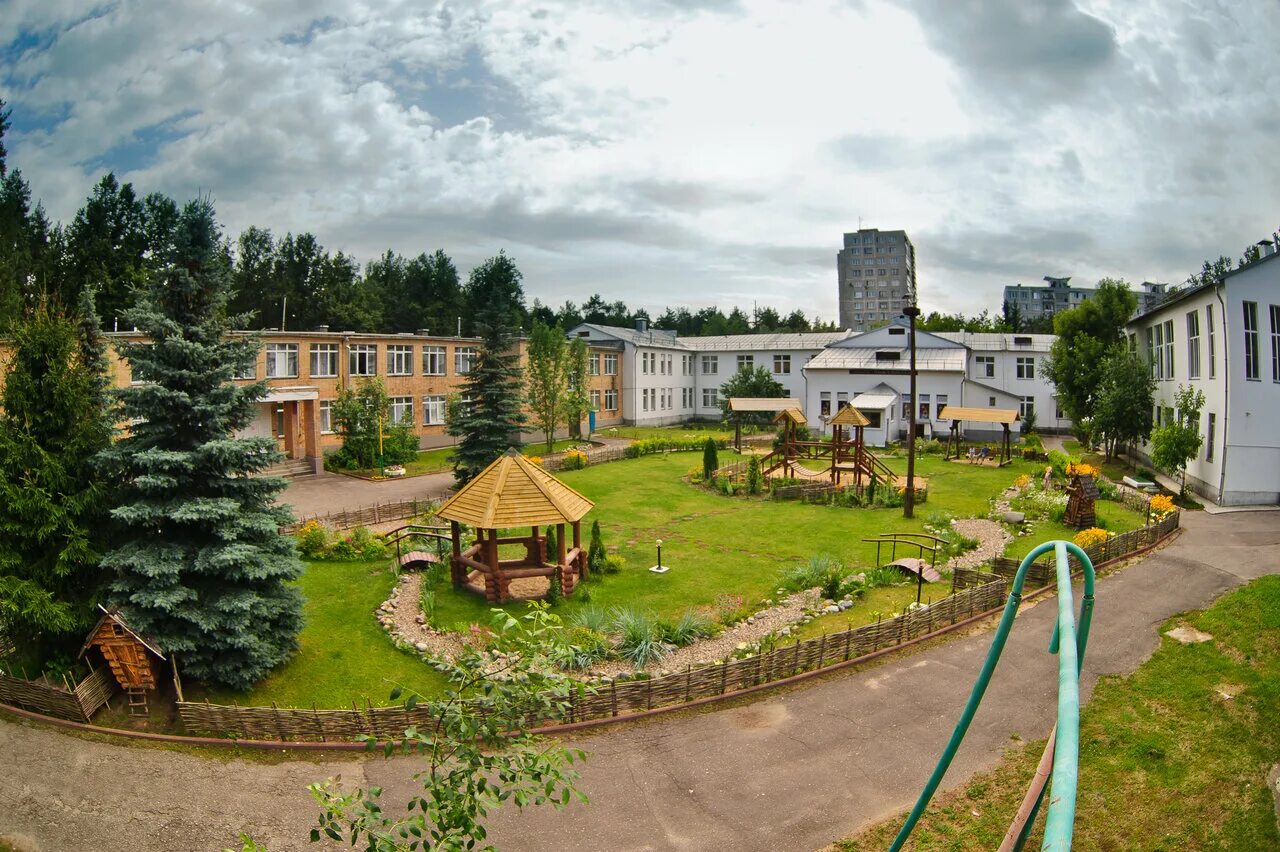 Поселок московский пансионат. Санаторий Жуковский Московская область. Санаторий в Жуковском Московская область для детей. Жуковский санаторий оздоровительный. Санаторий Полушкино Московская область для детей.