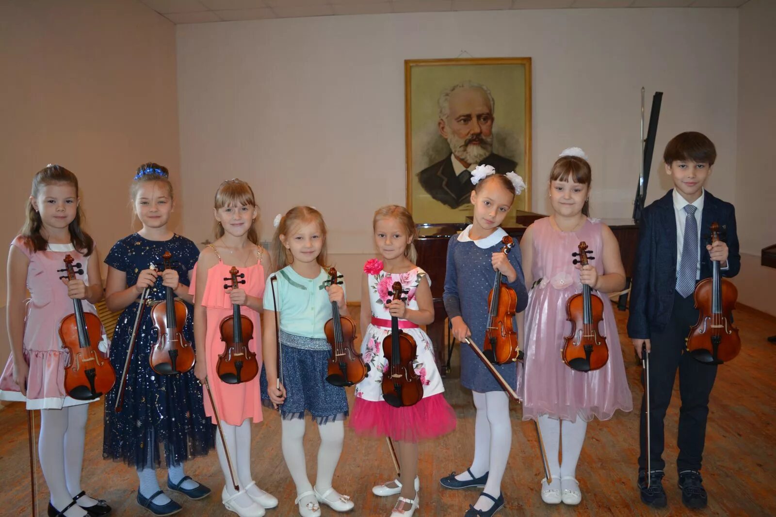 Музыкальная школа верхняя пышма. Детская музыкальная школа 2 белгород. Краснообск школа новая. Музыкальная школа в краснообске. 6 школа междуреченск.