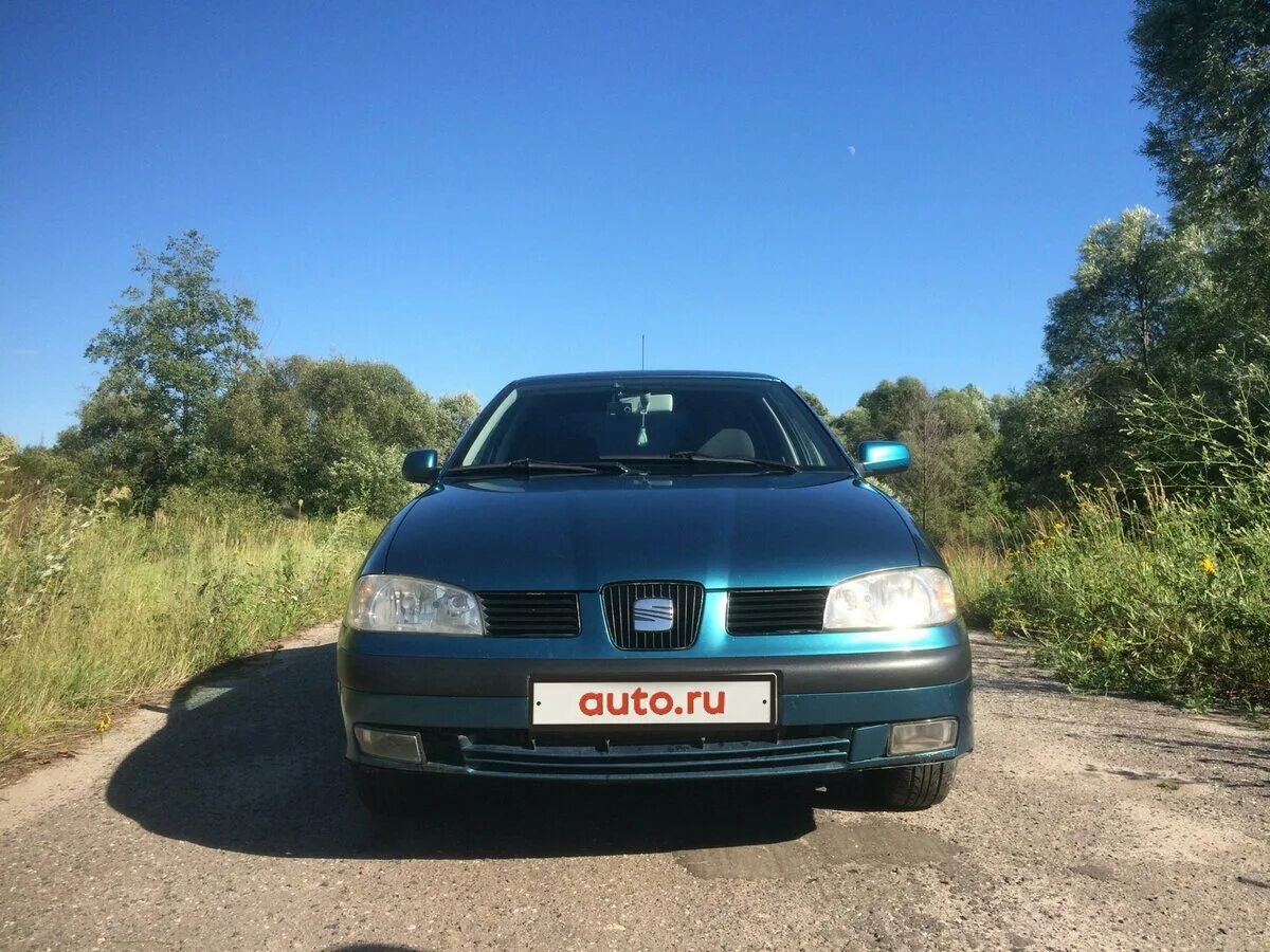 Сеат 2000 года. Сеат Кордоба 1 Рестайлинг. Сеат Кордоба 2000. Сеат седан 2000. Seat Cordoba 1.4 MT 1996 Г.В.