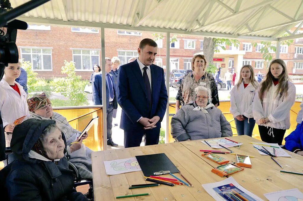 дом-интернат для престарелых и инвалидов рыбинск батова 58. дом престарелых щекино первомайский интернат для престарелых. первомайский дом престарелых. первомайский щёкинский район дом престарелых. дом престарелых в щекино первомайский.