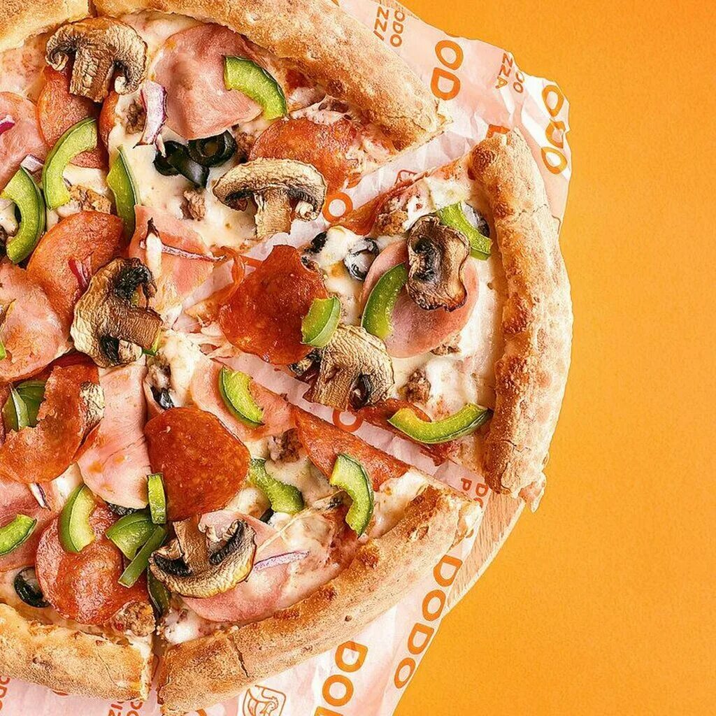 Курьер додо пицца. Додо пицца благовещенск. Додо пицца упаковка. Додо пицца благовещенск октябрьская 197. Додо октябрьский башкортостан.