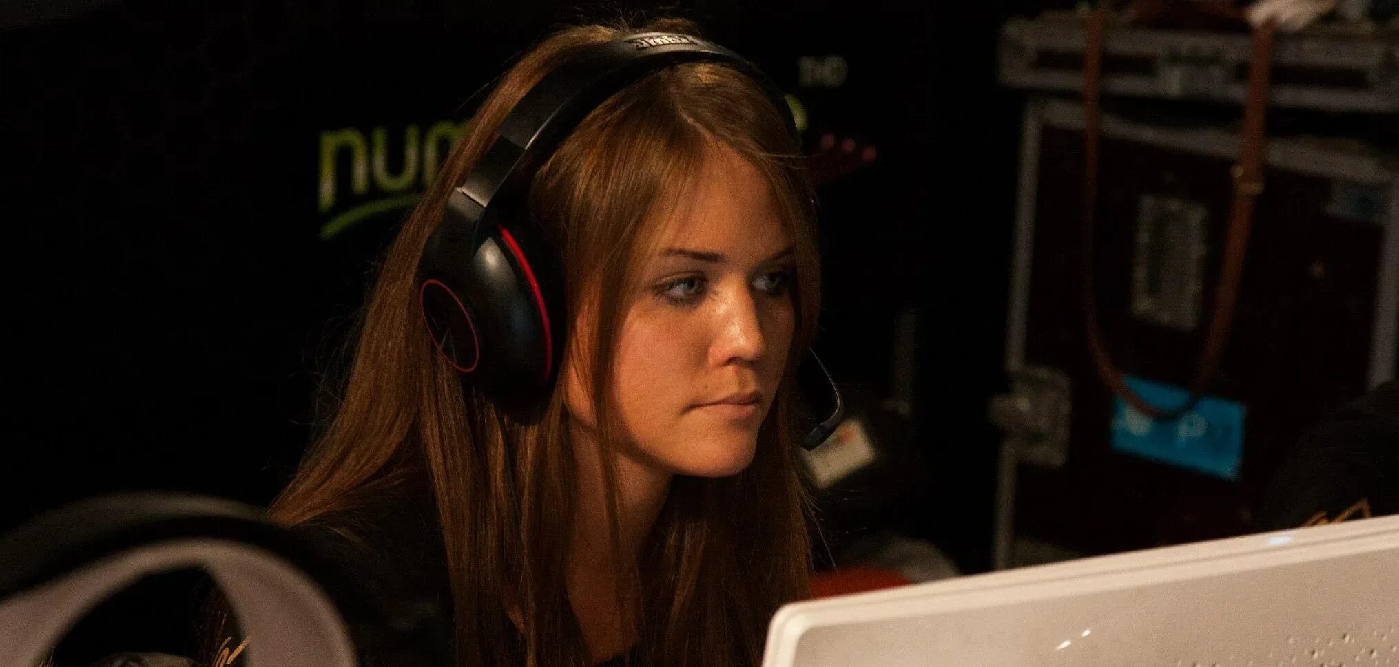 Juliano cs go. Juliano valorant. Juliano gomez диджей. синди киберспортсменка. Juliano cs go.