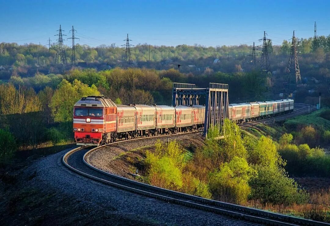 Курск железногорск купить. Железногорск Курская область. Вокзал Железногорск Курская область. ЖД вокзал Железногорск Курская область. РЖД Железногорск Курская область -.