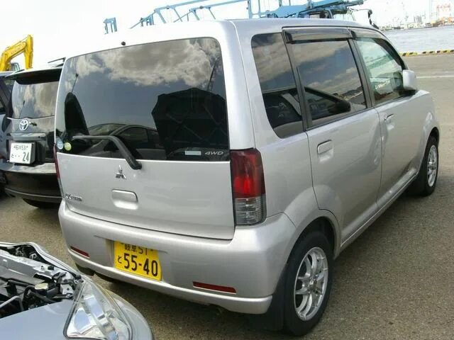 Mitsubishi Ek Vagon h86w. Митсубиси ЕК 2000. Митсубиси универсал Ek Wagon. Мицубиси вагон 2002. Праворукие машины из японии б у