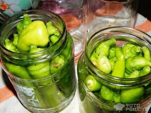 Перец острый маринованный в уксусе холодным способом. Перец острый маринованный в уксусе холодным способом. Перец горький маринованный на зиму. Devils rib острый перец. Перец горький колокольчик фото.