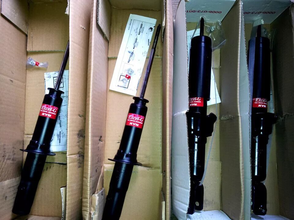 Амортизаторы kyb excel. Амортизатор kyb 341203. стойки kayaba 339080. kyb 340097 амортизатор подвески газовый, &quot;excel-g&quot;. kyb 3344 пружины.