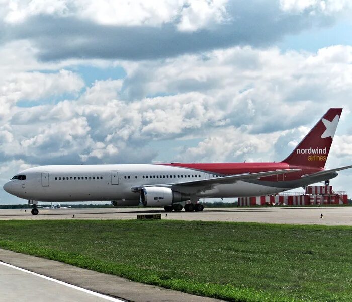 Северный ветер б. Боинг 747 Норд Винд. Самолёт Nordwind Airlines. Ливрея Норд Винд. Самолеты авиакомпании Nordwind.