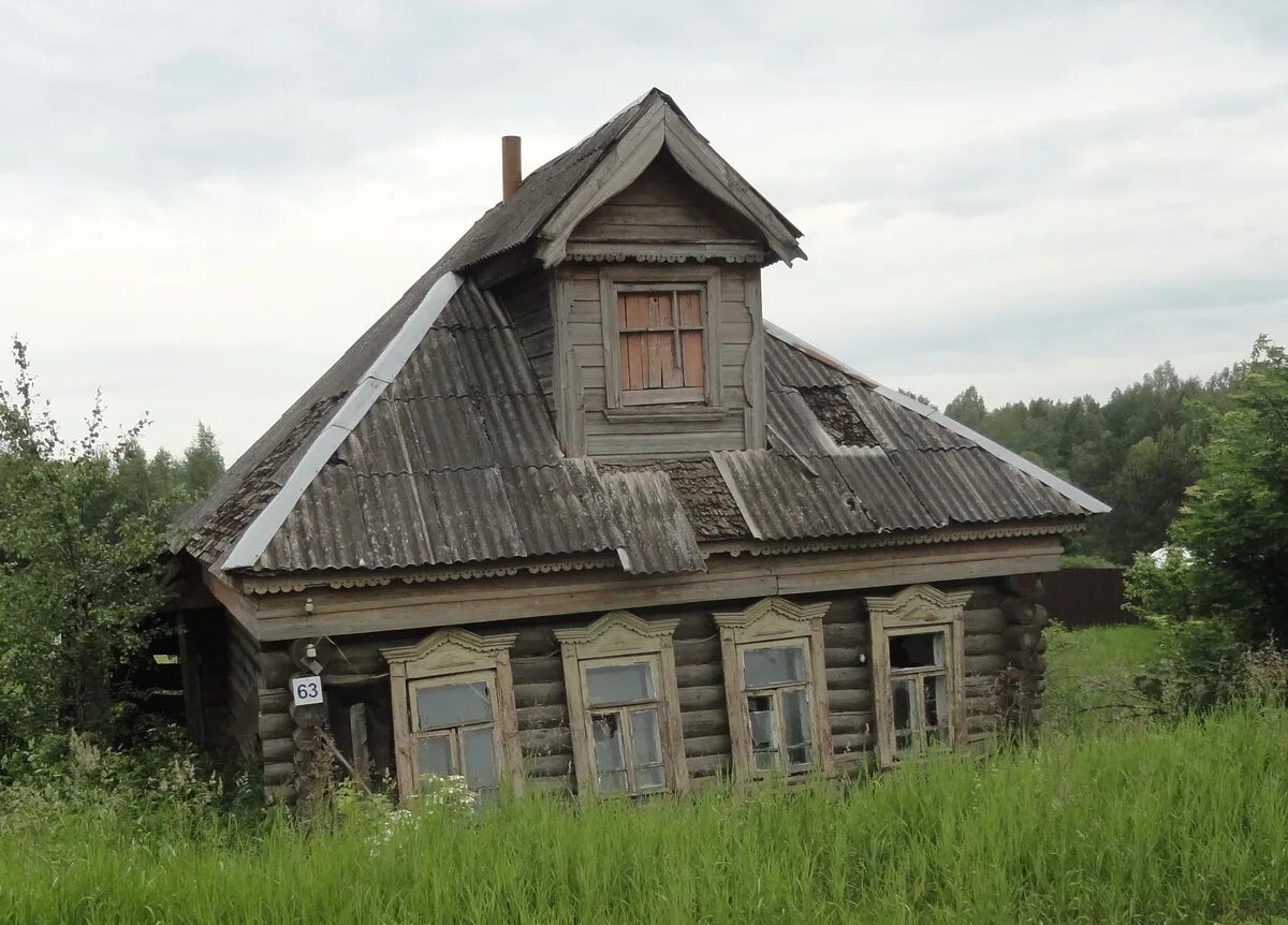 Проекты кирпичных домов. Дом с двумя крышами. Бани из бревна лескон. Скок стоит дом. Собственный дом.