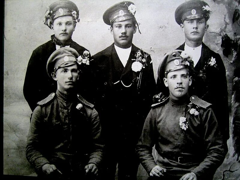 Латышские стрелки 1915. Латышские полки. Латышский стрелок форма. Офицеры латвии. Латышские полки.