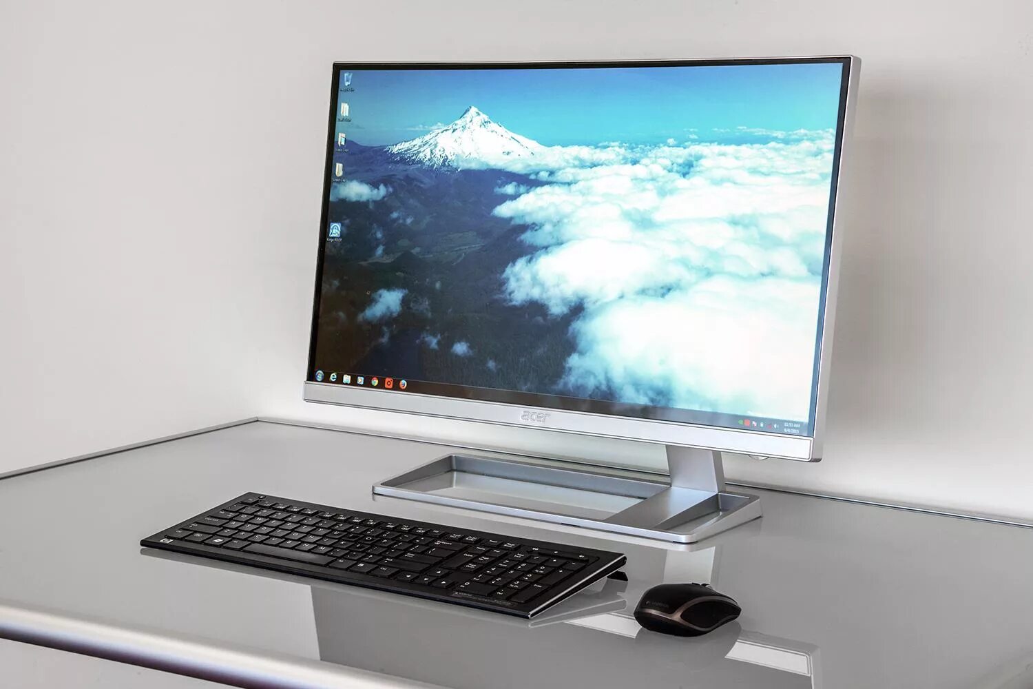A screen makes the computer