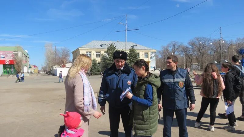 Апрель новоузенск. ДПС Новоузенск. Полиция Новоузенск. МВД Новоузенск. Сотрудники полиции города Новоузенска.