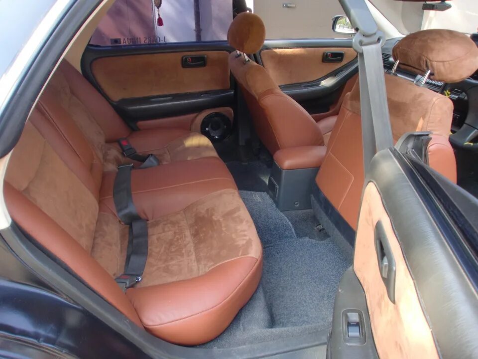 Тойота карина е фото салона Фото Toyota Carina E Stationwagon 5 дв. универсал 1993 1996 Фотографии автом