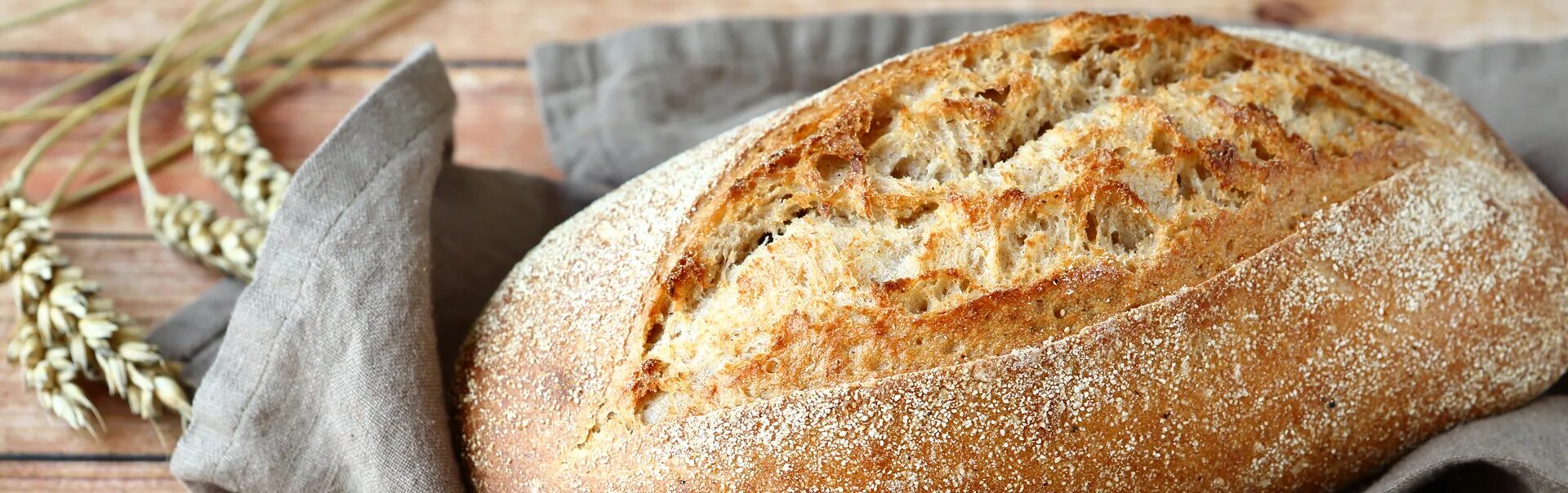 продукты для улучшения сна. можно ли есть хлеб на ночь. тосты хлебные польза и вред. хлеб с маслом. можно ли есть хлеб на ночь.