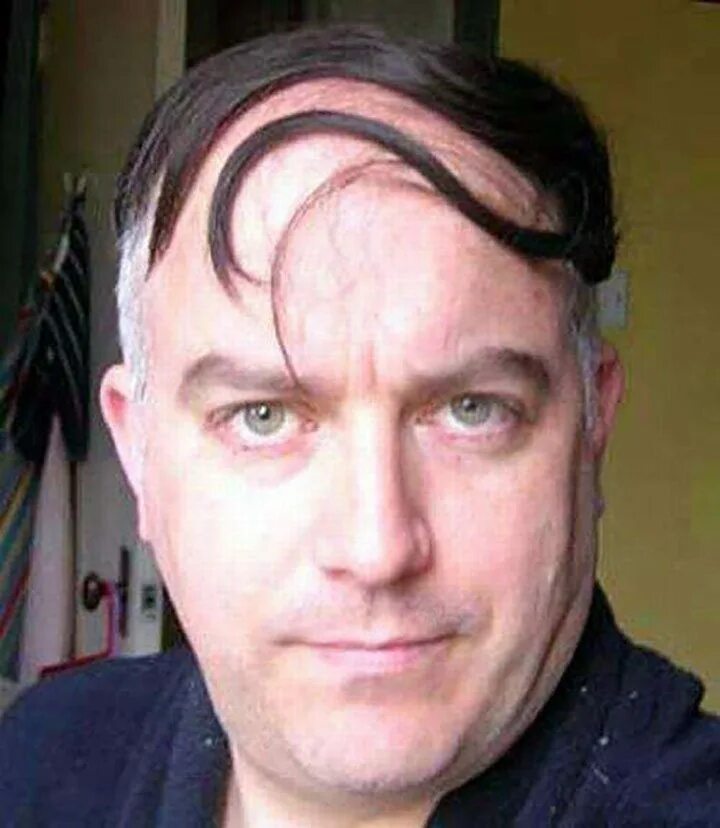 Дональд трамп прическа. Длинные волосы с лысиной. Прически скрывающие лысину. Прическа зачес на лысину. Скрыть лысину у мужчин.