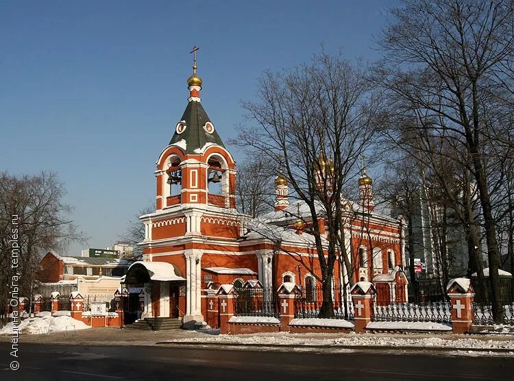 храм владыкино строится. церковь рождества богородицы алтуфьевское шоссе. храм в честь рождества пресвятой богородицы во владыкино. храм рождества пресвятой богородицы во владыкине. церковь во владыкино в москве.
