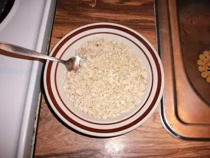 Овсяная каша щенкам