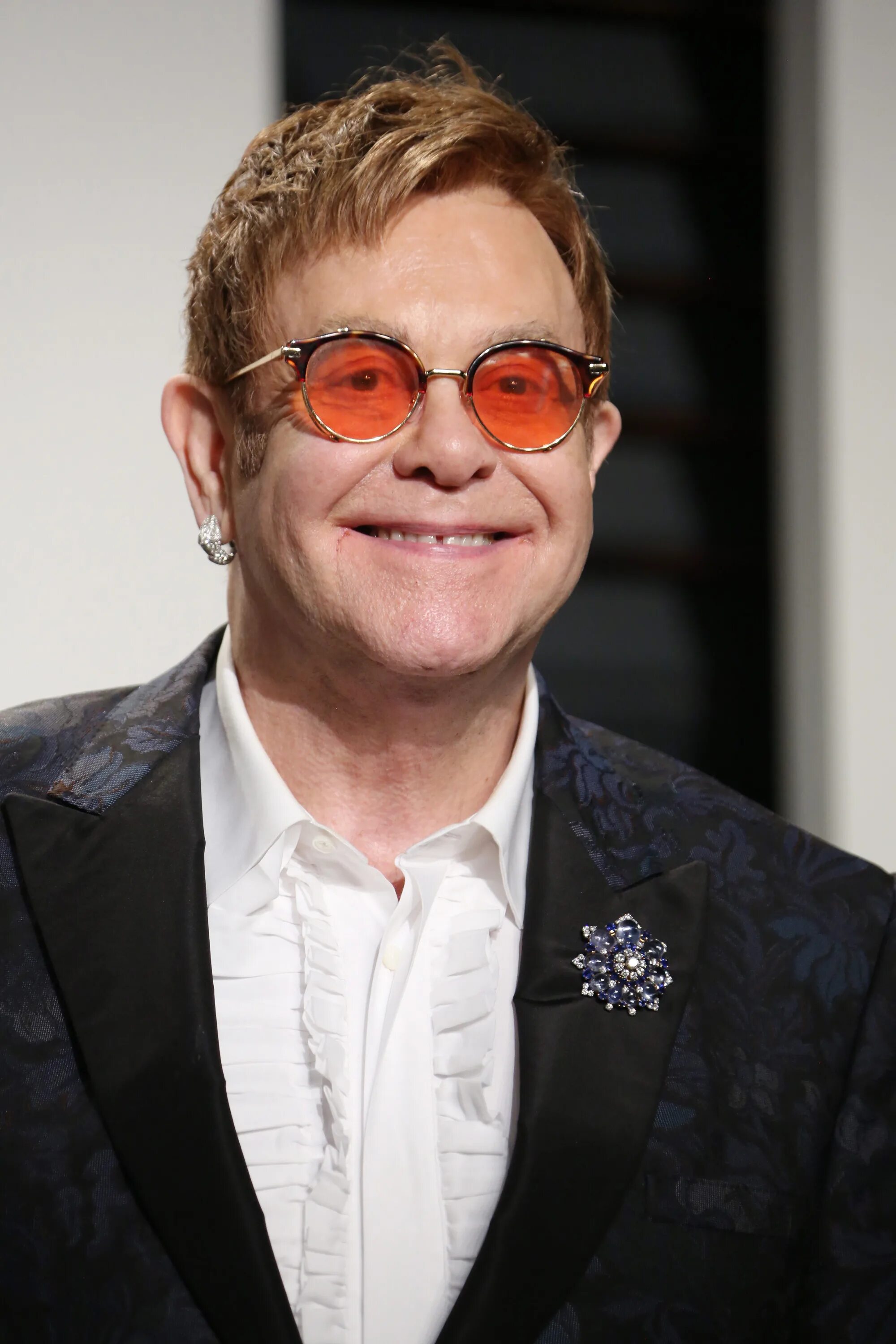 Элтон джон фото. Сэр элтон джон. Элтон джон 2021. Элтон джон фото. Элтон.