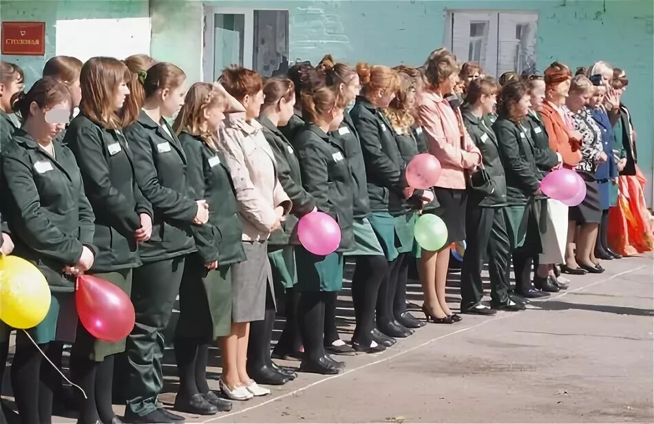 Женская колония для несовершеннолетних. Женская колония рязань льгово. Рязанская воспитательная колония 1994. Женщины в исправительных учреждениях. Женская воспитательная колония.