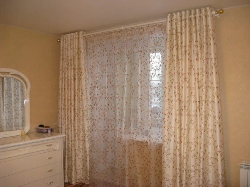 Симпл карниз потолочный. Карнизы с тюлью. Карнизы с тюлью. Карнизы с тюлью. Шторы под потолочный карниз.