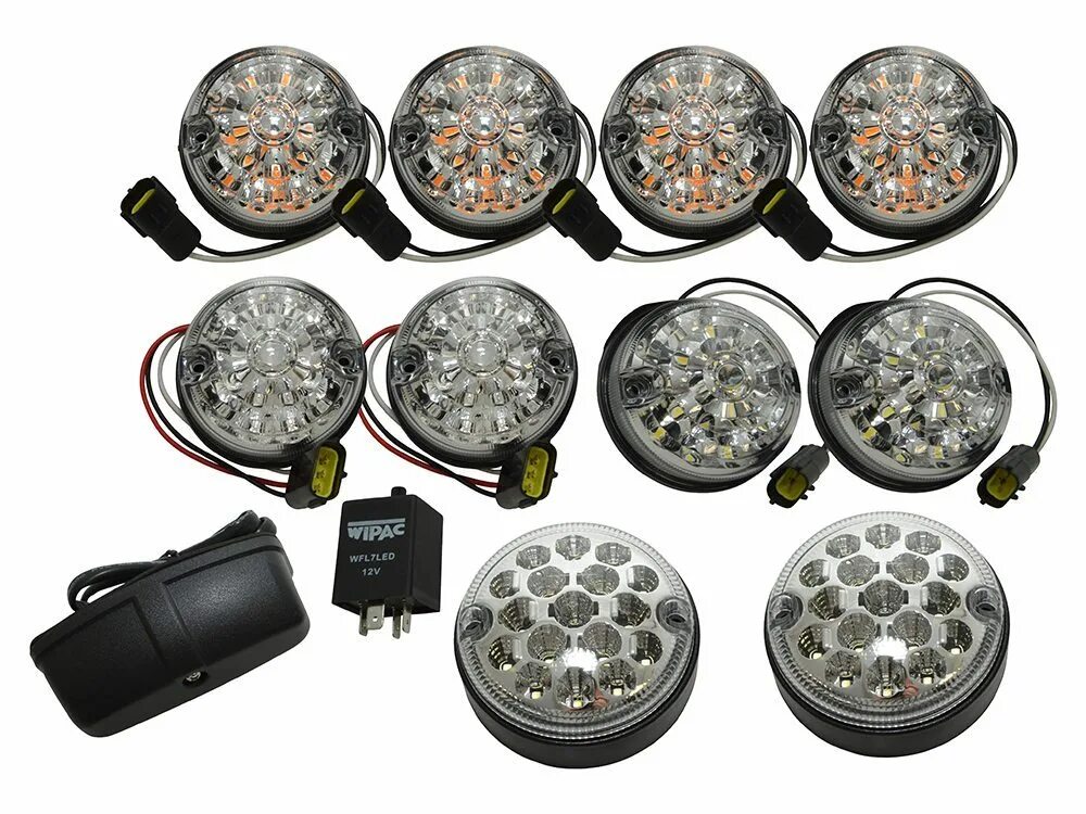 Led defender. Фонарь на Дефендер. Фонарь светодиодный Дефендер. Land Rover Defender led. Задние светодиодные фонари Land Rover Defender.