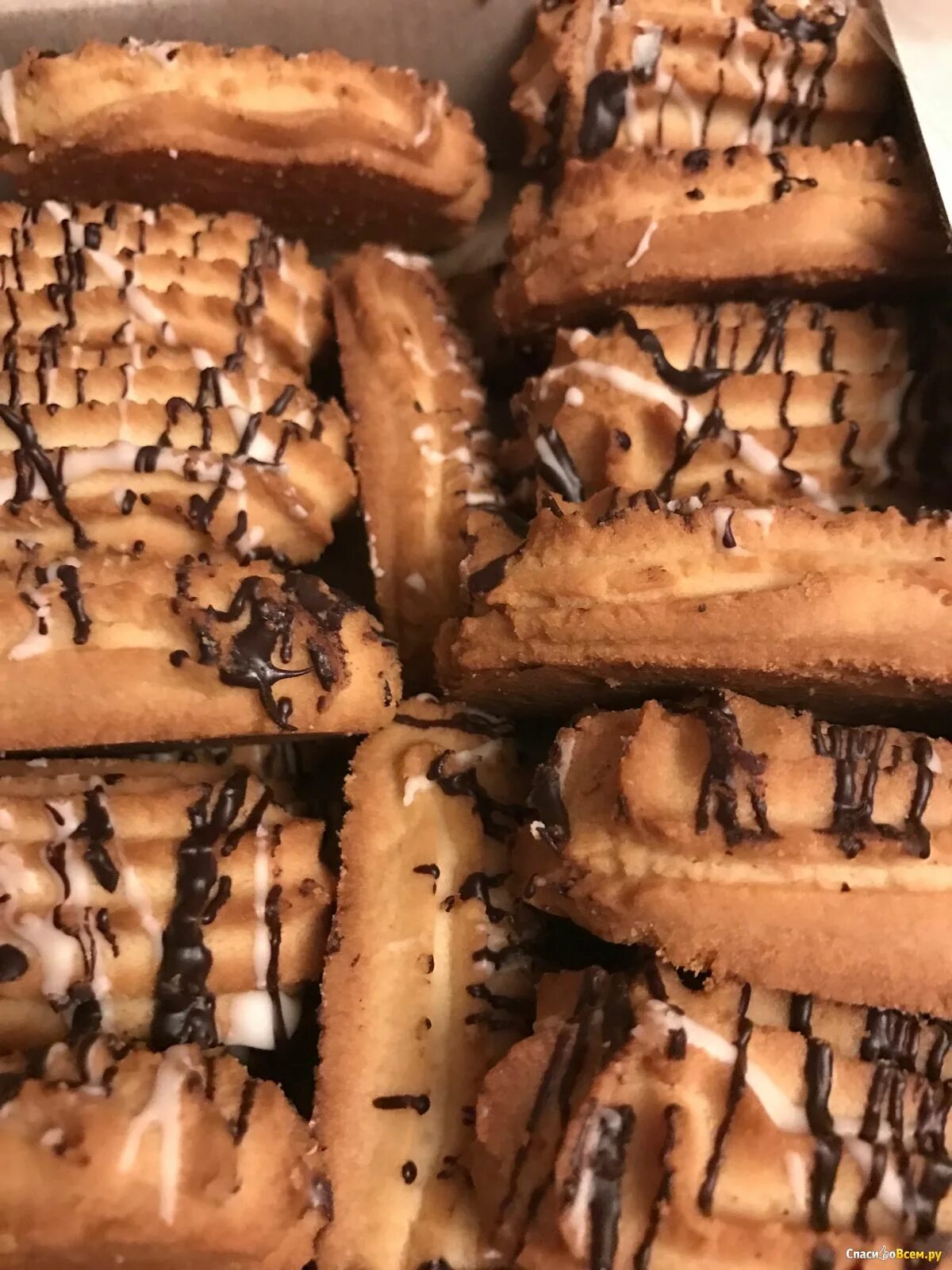 Песочное печенье паутинка. Переченье паутинка. Печенье паутинка. Печенье паутинка. Пирожное паутинка.
