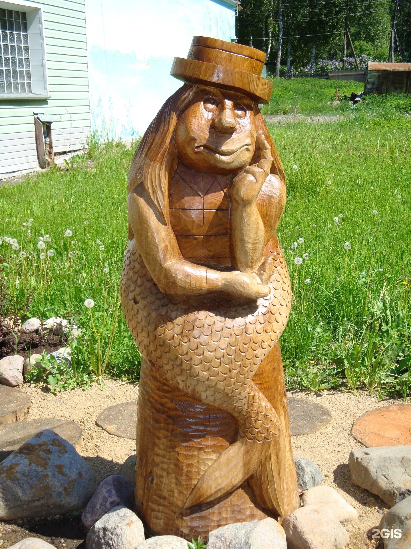 сказочные персонажи. аллея театр кукол в раменском. новая беденьга усадьба колобка. садовые фигурки из сказок. фигурки сказки.