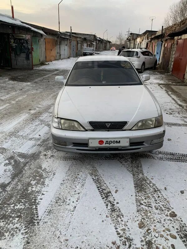 Виста иркутск. Toyota vista sv 25 1998 год. Виста иркутск. Тойота виста 2001г крыша багажник. Тойота виста картинки.
