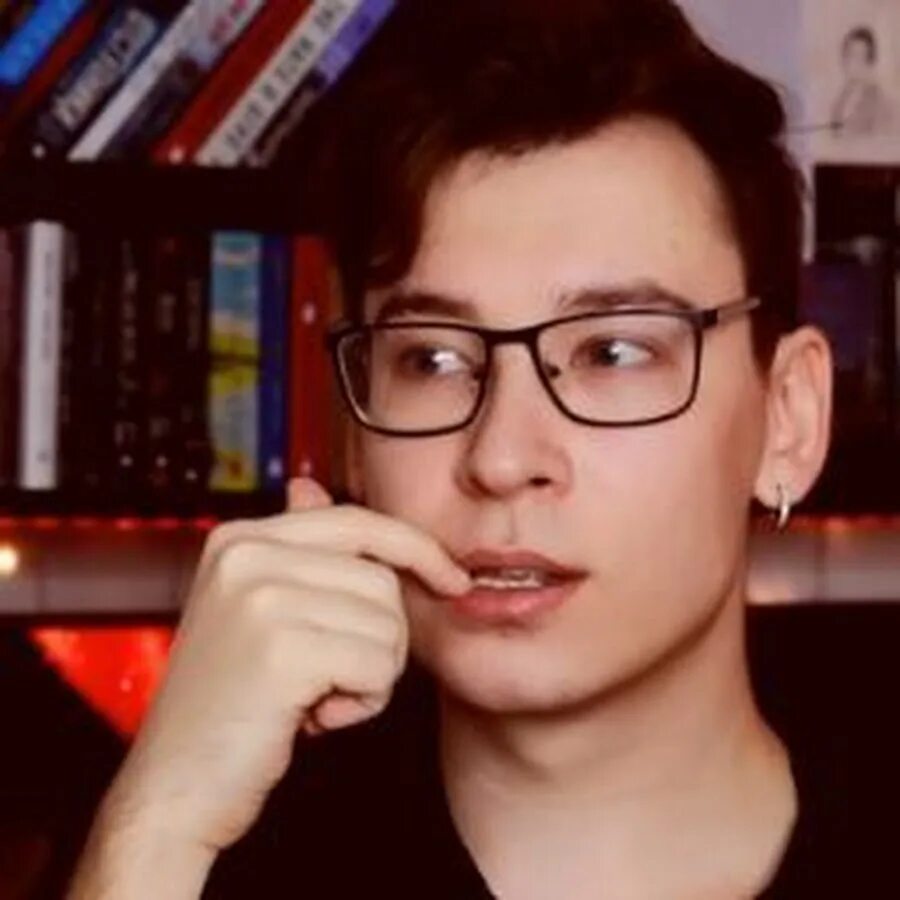 Обзор юлая. Энтони юлай книги. Обзор юлая. Обзор юлая. Энтони юлай смерть.