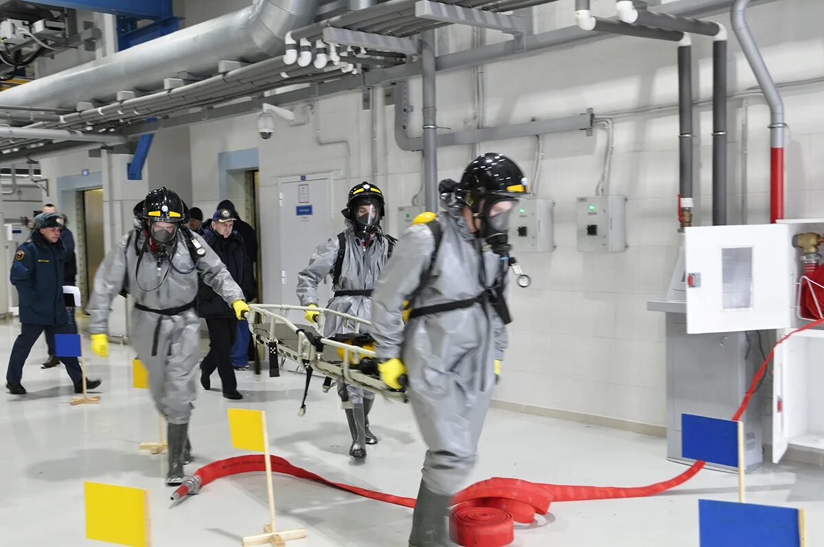 Аварии с выбросом биологически опасных веществ. Разлив ахов. Разлив ахов. Разлив хлора. Разлив ахов.