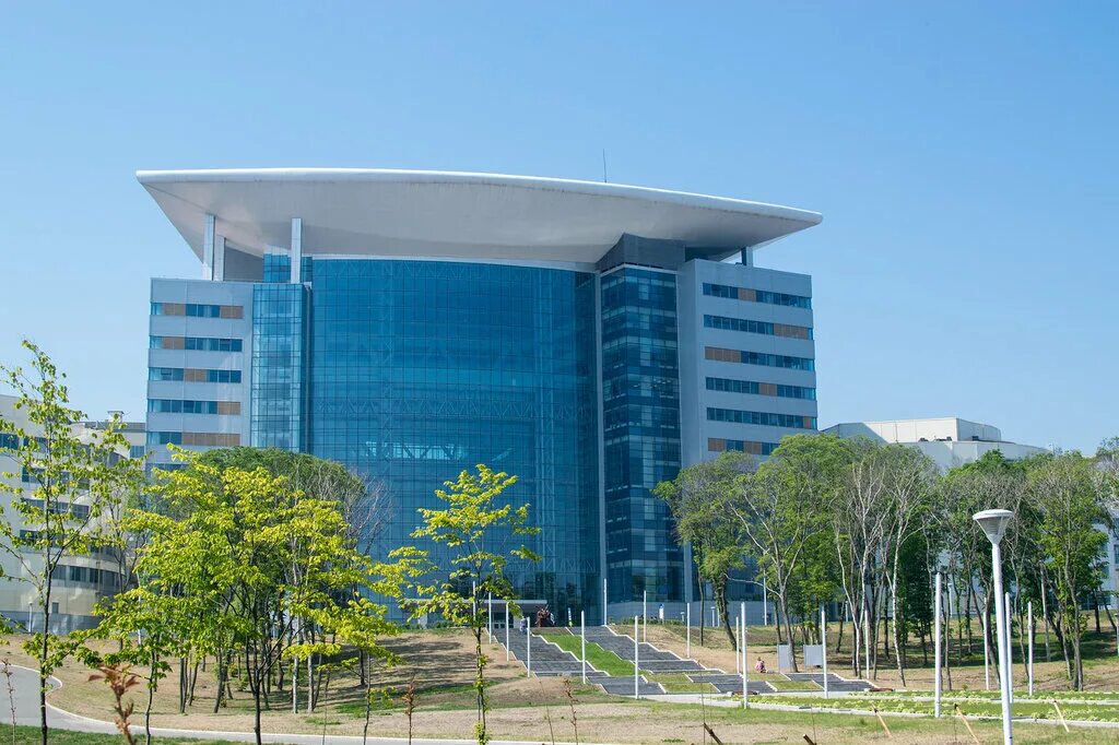 русский остров владивосток университет двфу. двфу корпус l. кампус университета двфу. институт на острове русский во владивостоке. двфу полное.