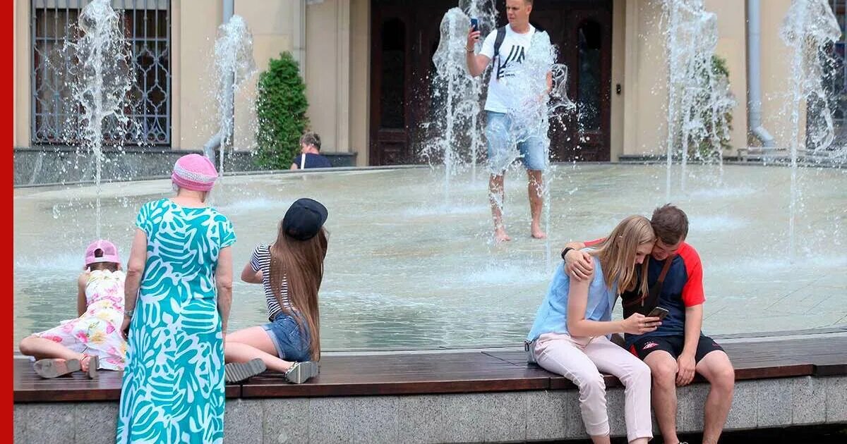 Когда спадет жара в уфе июнь 2025. Жара 2010 года в москве. жара в москве. москва лето жара. аномальная жара.