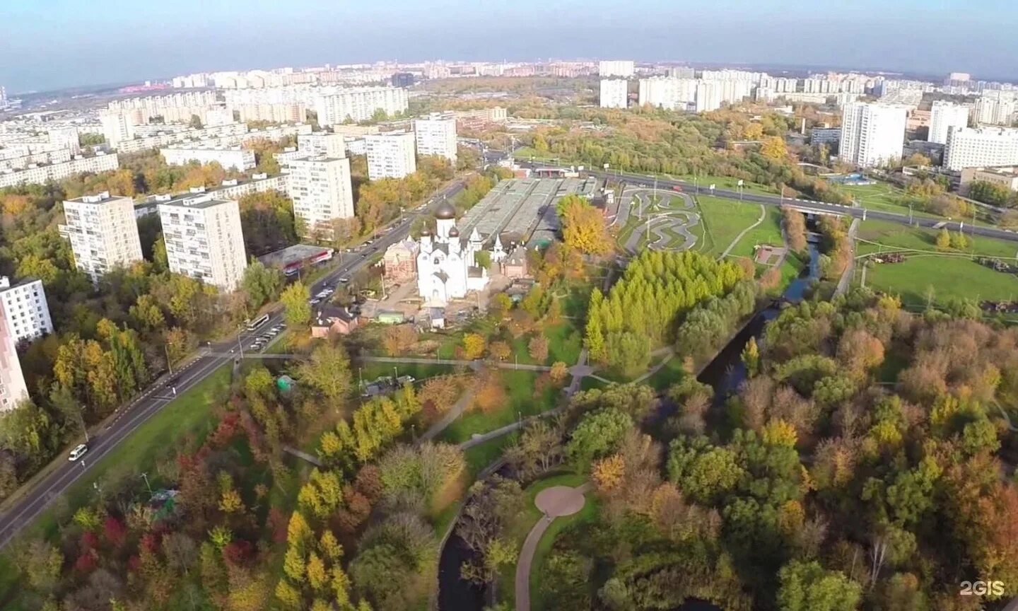 Москва медведково бабушкинская. Парк Яуза в Медведково. Парк Яуза Бабушкинский район. Район Северное Медведково Яуза парк. Парк Южное Медведково.