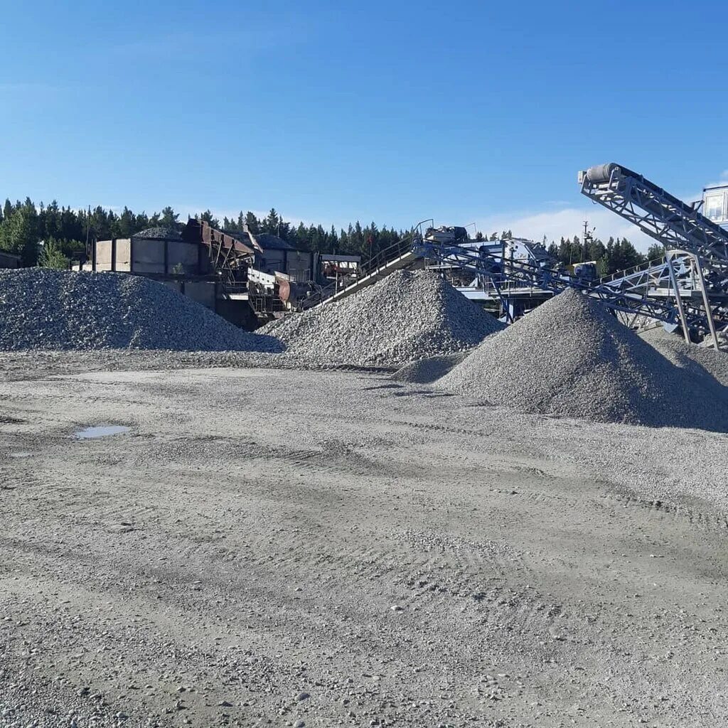 карьер восточный. полюс красноярск олимпиадинский гок. месторождение благодатное полюс красноярск. карьеры в красноярске. лесосибирска северо енисейский рудник.