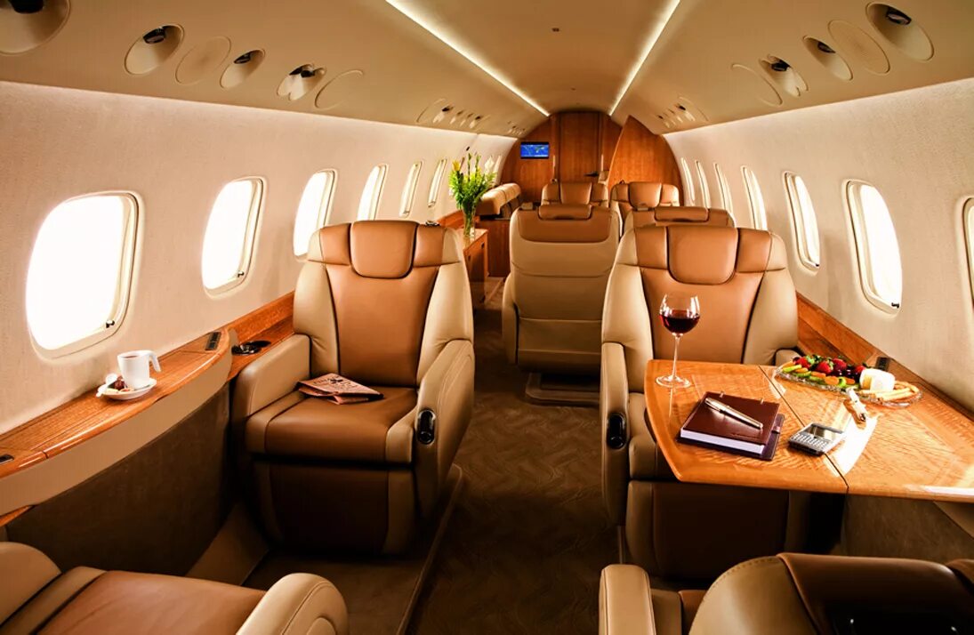 Самолет Embraer Legacy 600. Embraer Legacy 600 Interior. Борт Legacy 600. Embraer Legacy 600 салон.