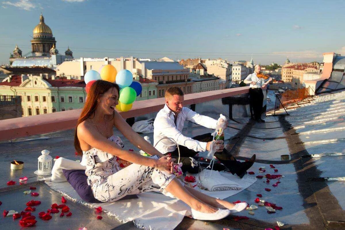 Развлечение семейной пары. Необычные романтические свидания. Романтик на крыше. Необычное свидание. Романтичные места в Москве.