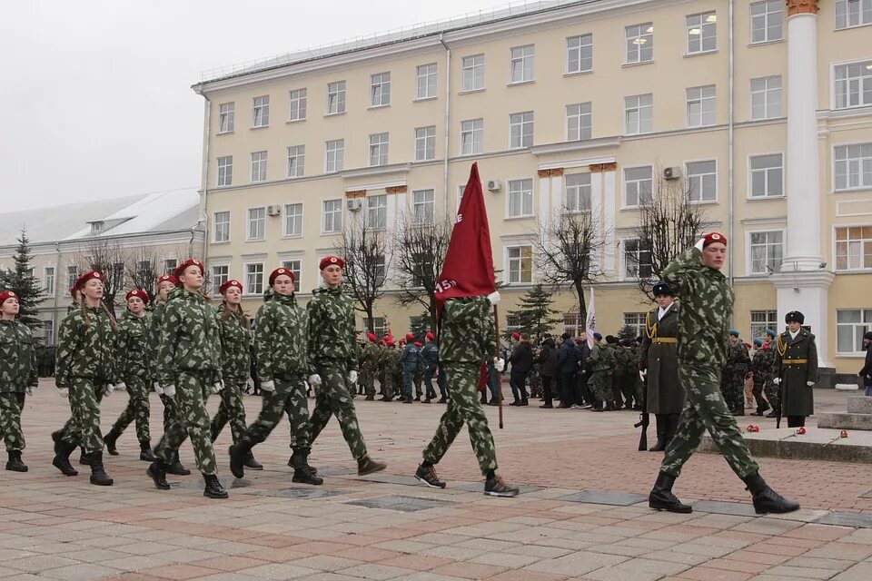 Сайт военного клуба. Армейский клуб. Клуб воинской части. Белгородская Молодежная армия. Клуб в военной части.