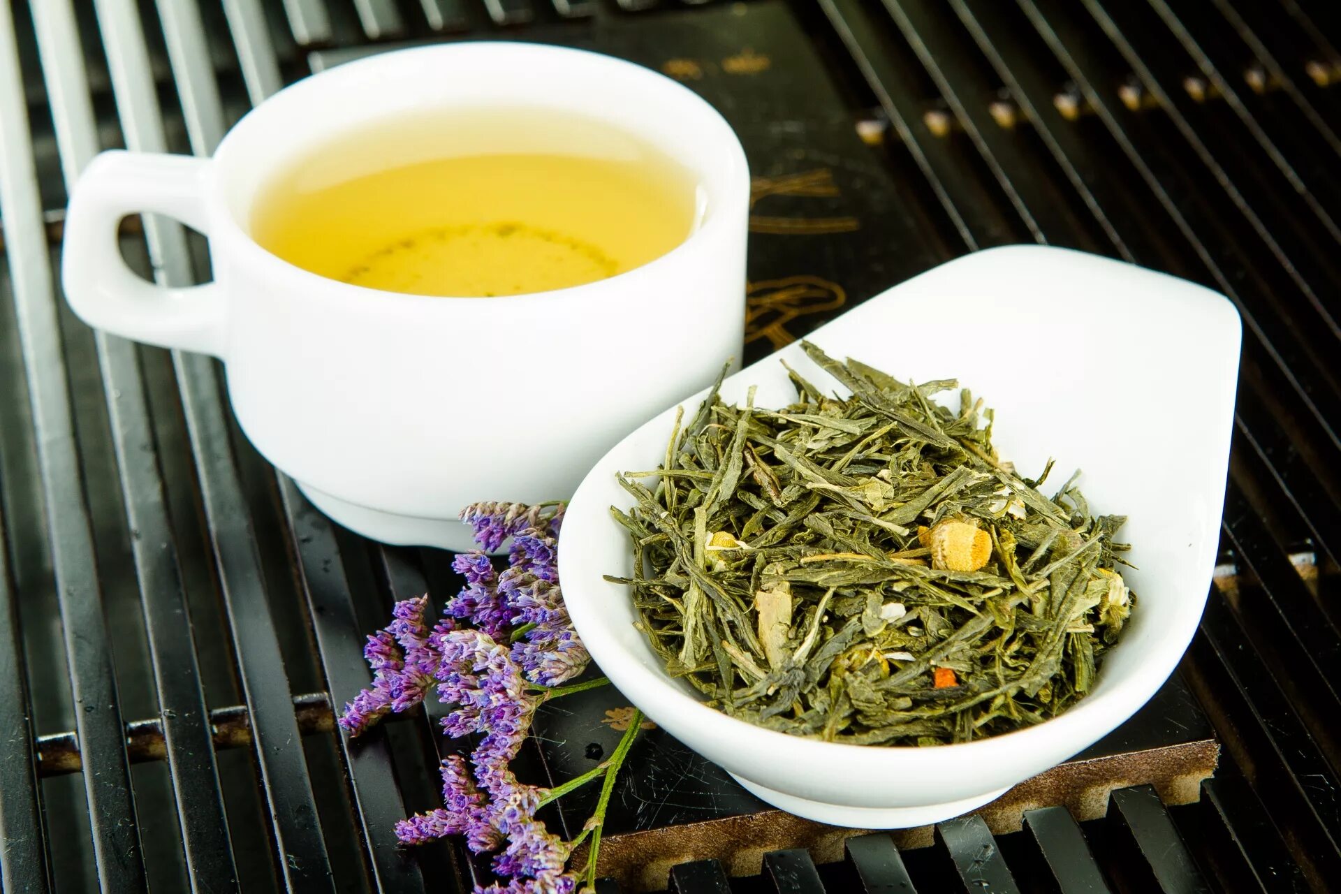 Китайские чаи польза и вред. Зеленый чай "японская липа". Японский чай Сенча. Зеленый чай Сенча. Зелёный чай зелёный липа.