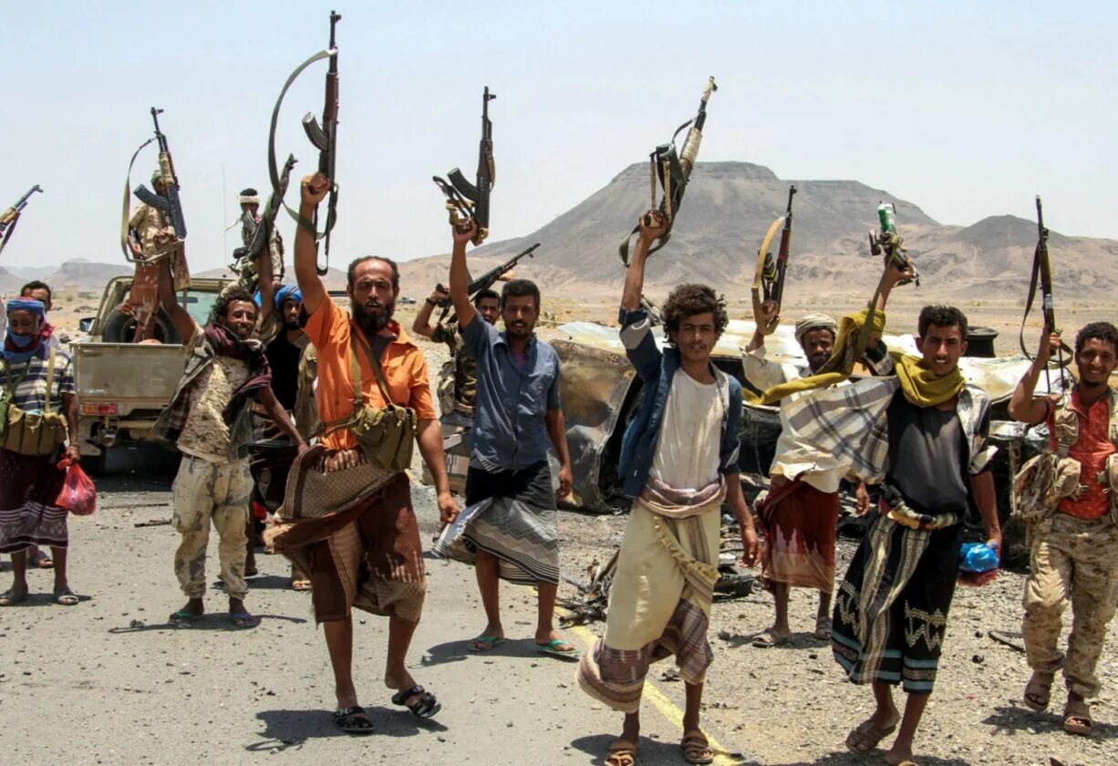 Хуситы перерезали кабель интернета. Йеменские повстанцы-хуситы. Йемен хуситы. Йеменских повстанцев-хуситов. Гуситские повстанцы Йемен.
