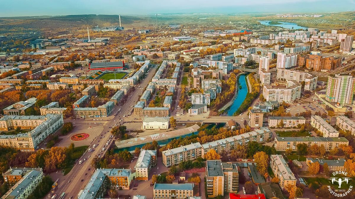 Новокузнецк аэросъемка Новокузнецк. Новокузнецк площадь города. Новокузнецк сверху. Новокузнецк крупный город