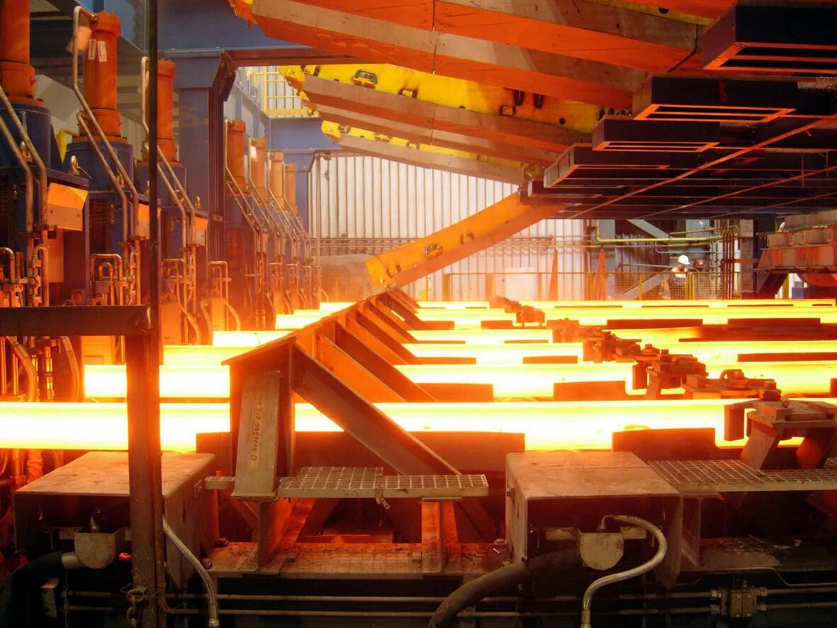 ферросплавный завод новокузнецк. литейный цех зсмк новокузнецк. сибирский завод горячего цинкования. новокузнецк какое производство. новокузнецк какое производство.