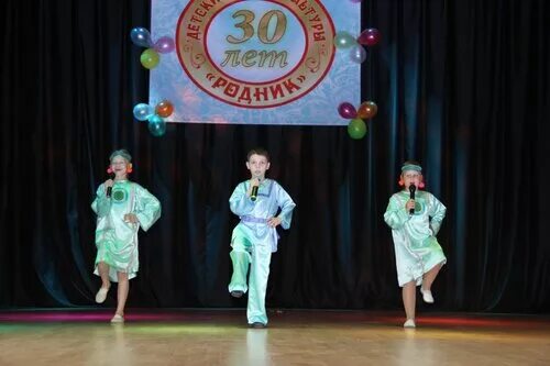 ДК Родники. Родниковский ДК концерт. Дом культуры Родник ХМАО. Дом культуры родники