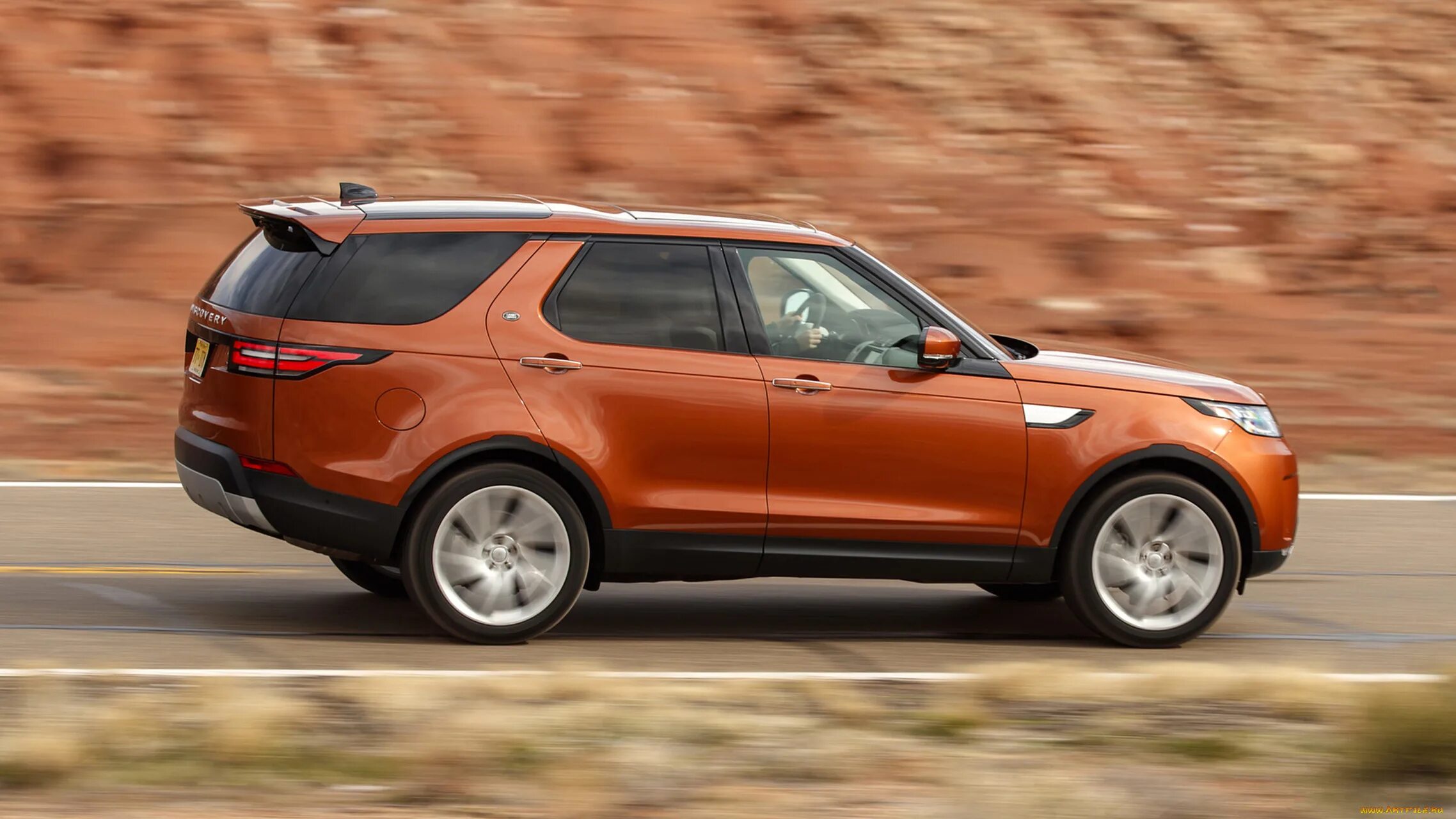 Рендж ровер дискавери 2022. X discovery. Ленд ровер дискавери 5 2022. Ленд ровер дискавери 5. Land rover discovery 2018.