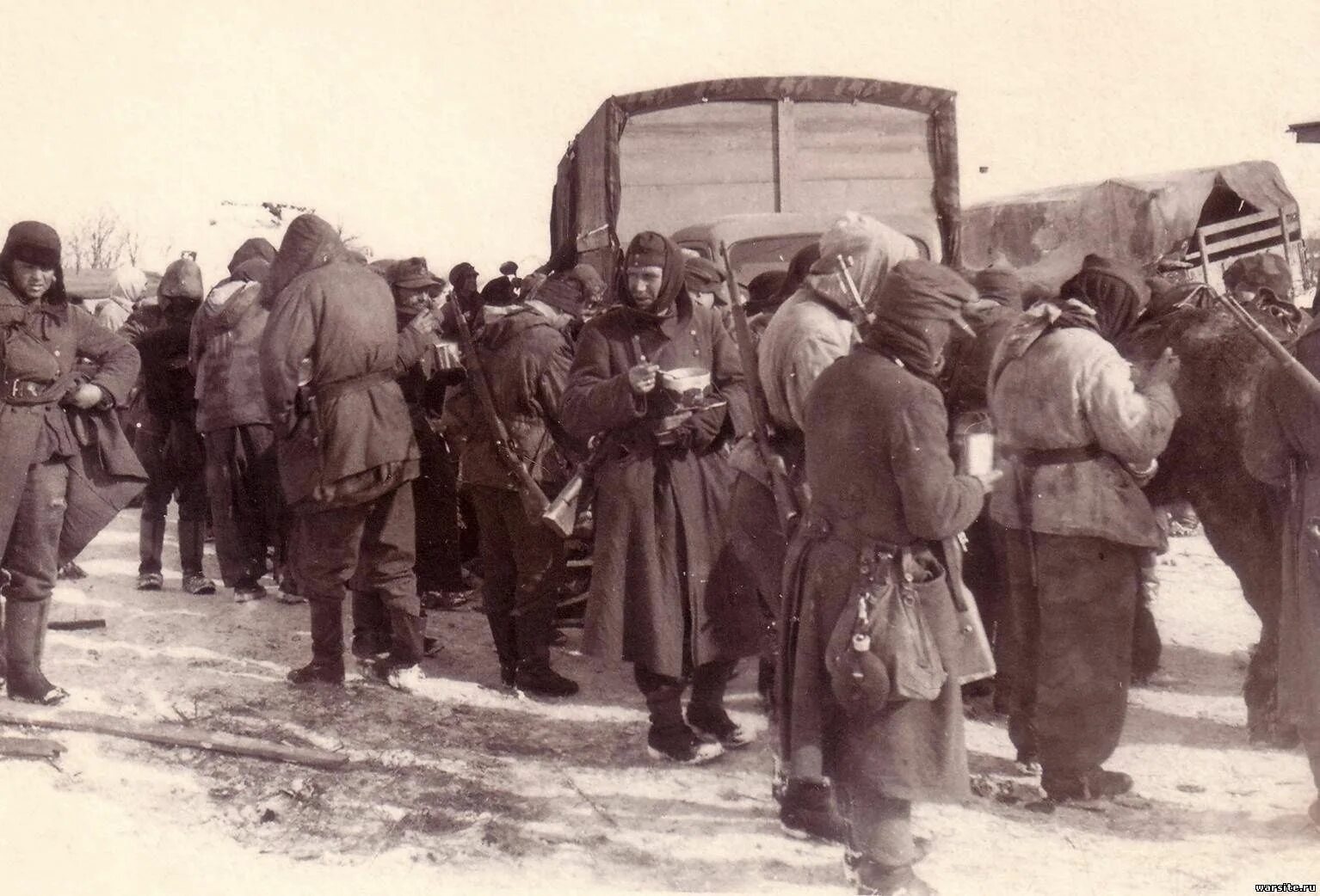 Немцы отступают. Отступать с немецкого. Фрише нерунг балтийская коса 1945. Битва за москву 1941 немцы. Отступление немецких войск.