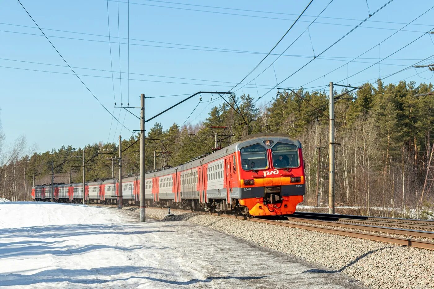 Эд4м 0103. Моторвагонное депо куровская. Электрички коренево гжель. Эд4м казанское направление. Тч-26 куровская.
