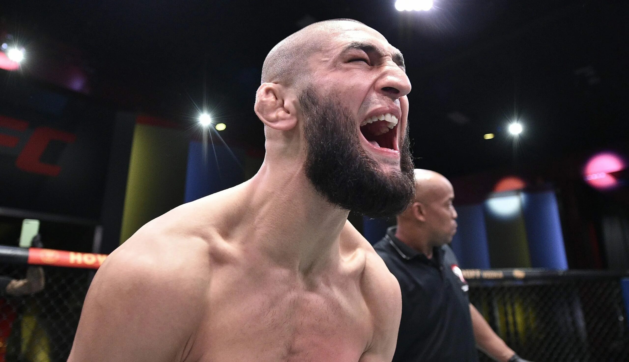 Khamzat chimaev ufc. Хамзат чимаев боец. Чимаев боец. Хамзат чимаев боец. Боец юфс хамзат чимаев.