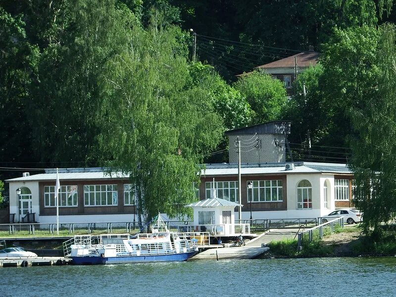 Усадьба Миловка в Плесе. Усадьба Миловка Плес Медведева. Дача Медведева в Плесе. Вилла Дмитрия Медведева Плес. Усадьба плес сайт