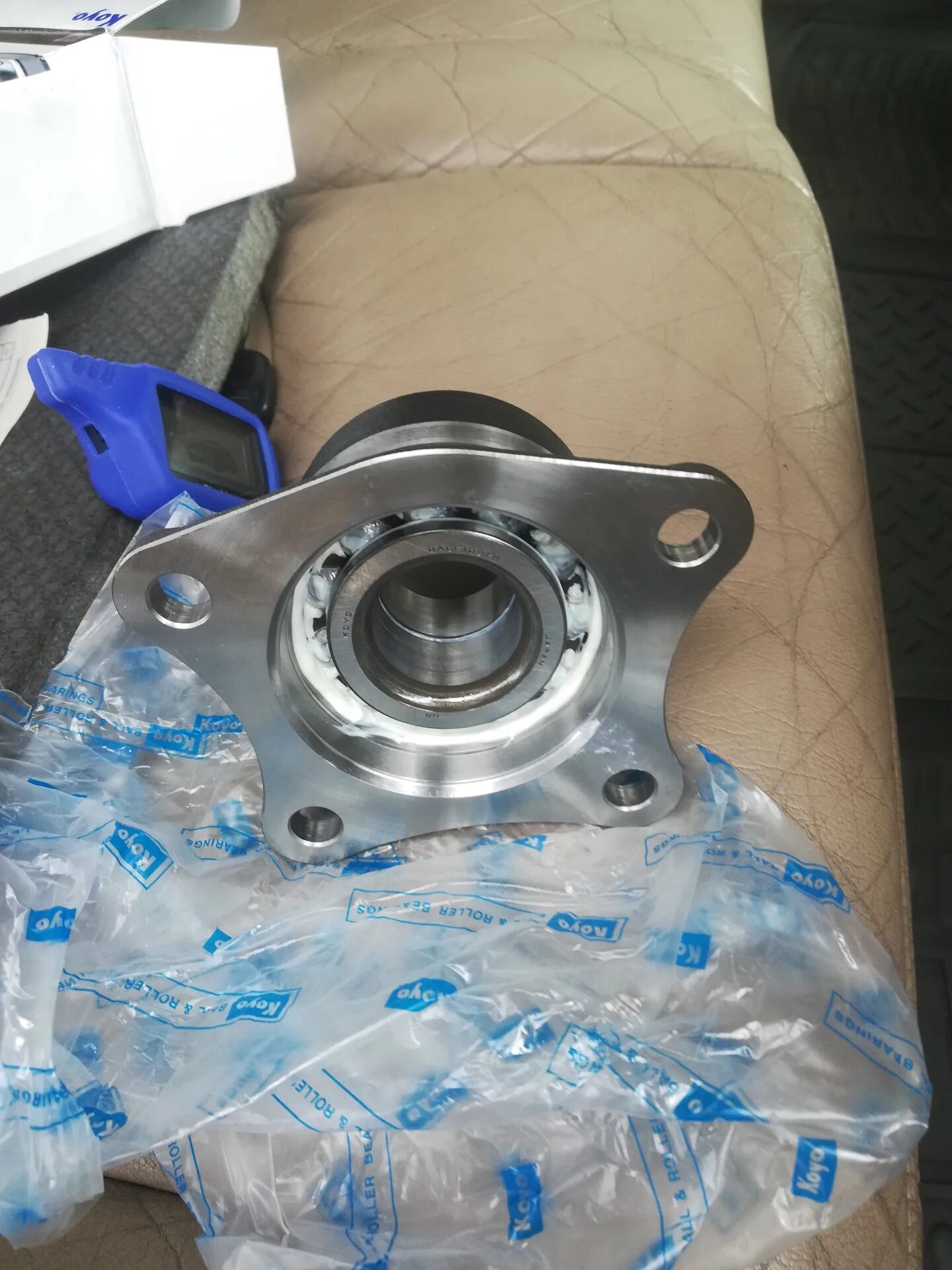 4221022030 Ступица задняя левая TOYOTA LEXUS Запчасти на DRIVE2
