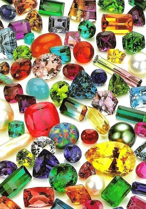 101 Carats of faceted gemstones