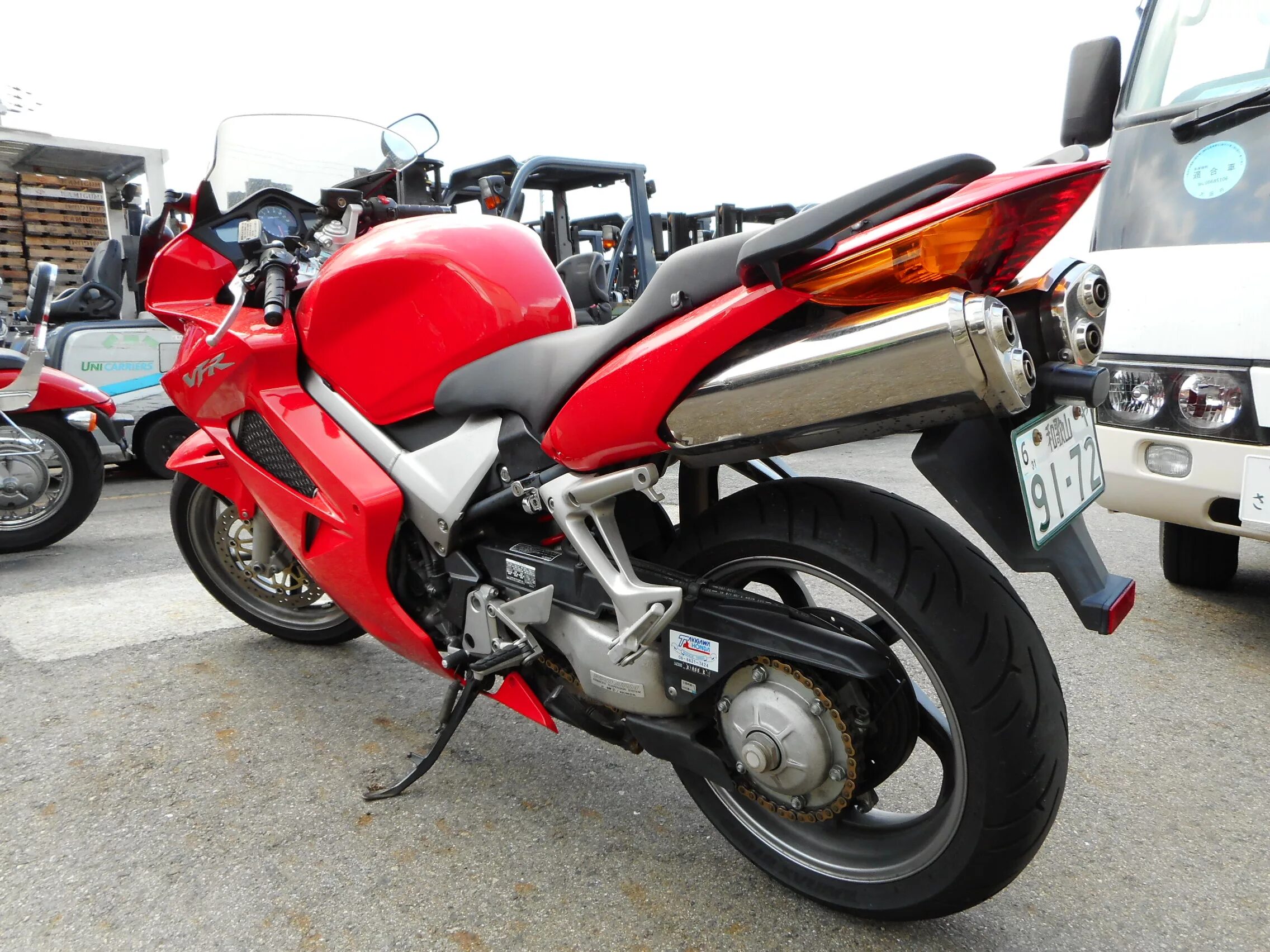 Мотоцикл honda 800